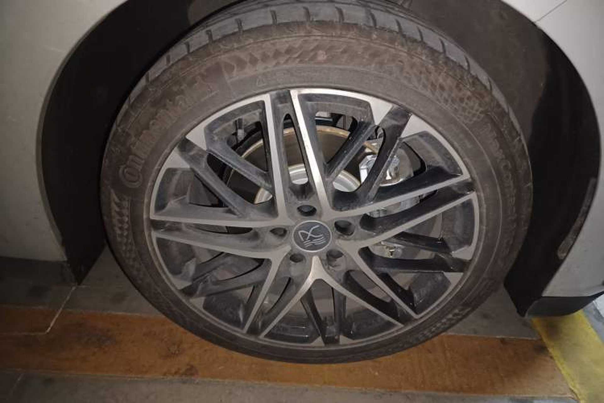 Used BYD Han 2025 EV Intelligent Driving Edition 605KM Prestige Model Right Front Wheel Hub