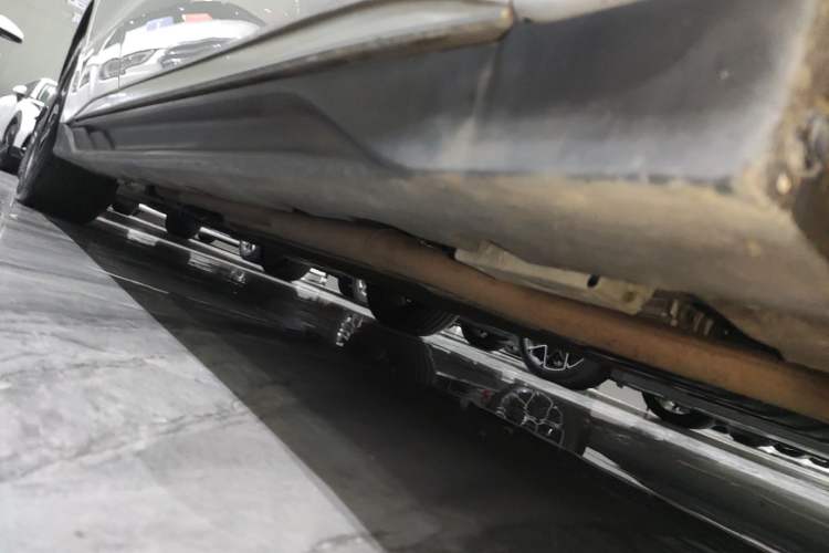 Used BYD Han 2025 DM-i 125KM Elite Model Right Side Sill