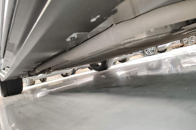 Used BYD Han 2025 DM-i 125KM Prestige Model Right Side Sill