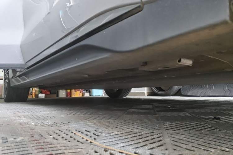 Used BYD Han 2025 EV with 701 km of Laser Radar-Enabled Intelligent Driving Right Side Sill