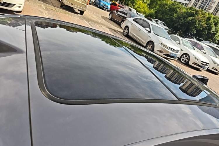 Used BYD Han 2025 DM-i Intelligent Driving Edition 125KM LiDAR Flagship Model Roof