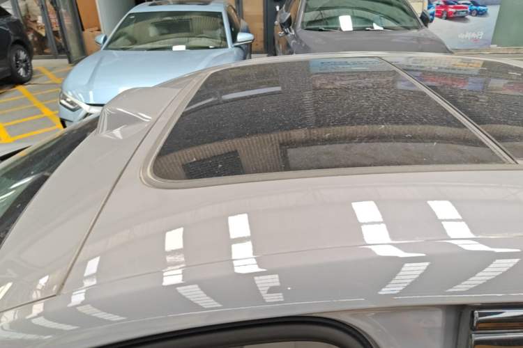 Used BYD Han 2025 DM-i Intelligent Driving Edition 125KM LiDAR Flagship Model Roof