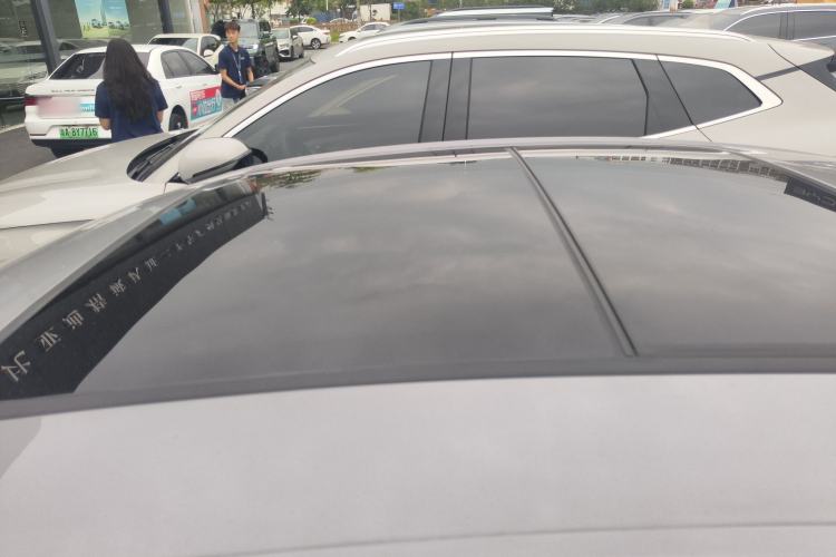 Used BYD Han 2025 DM-i 125KM Prestige Model Roof