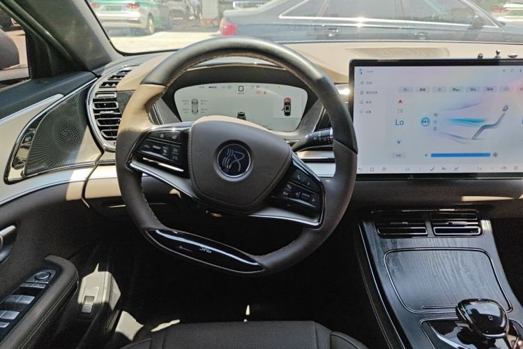 Used BYD Han 2025 DM-i 125KM Prestige Model Steering Wheel