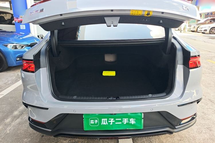 Used BYD Han 2025 DM-i 125KM Elite Model Trunk