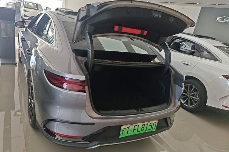 Used BYD Han 2025 DM-i 125KM Prestige Model Trunk