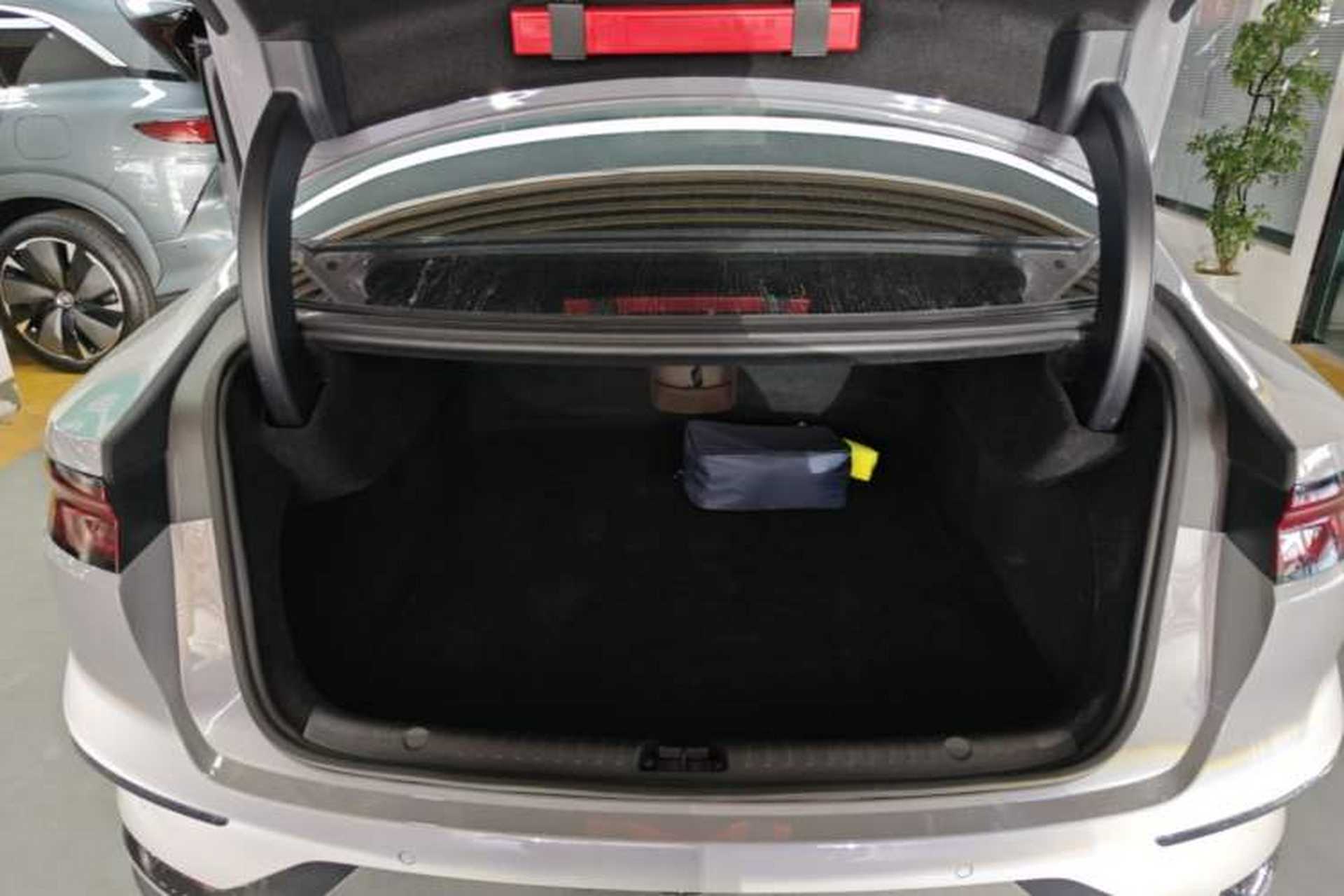 Used BYD Han 2025 DM-i Intelligent Driving Edition 125KM LiDAR Flagship Model Trunk