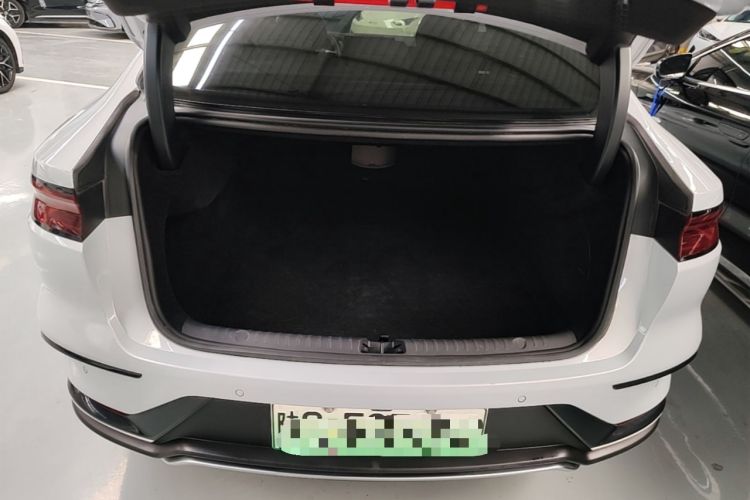 Used BYD Han 2025 DM-i 125KM Prestige Model Trunk