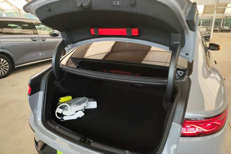 Used BYD Han 2025 DM-i Intelligent Driving Edition 125KM LiDAR Flagship Model Trunk