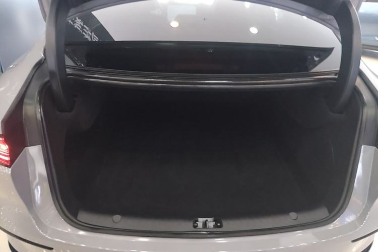 Used BYD Han 2025 DM-i 125KM LiDAR-Powered Intelligent Driving Model Trunk