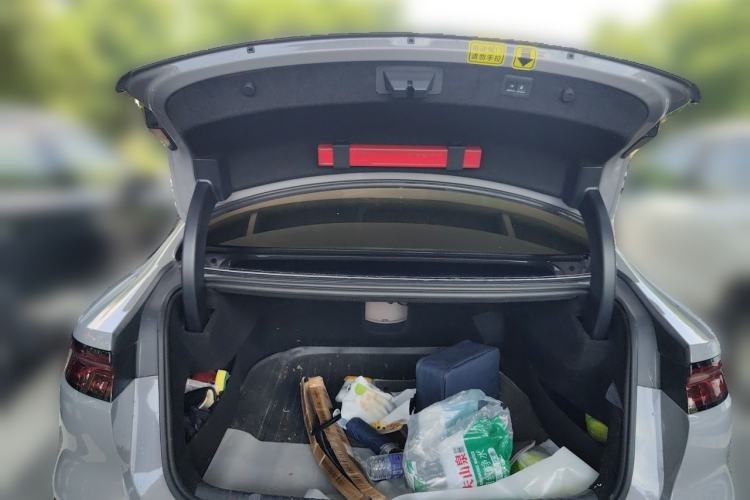 Used BYD Han 2025 DM-i 125KM Elite Model Trunk