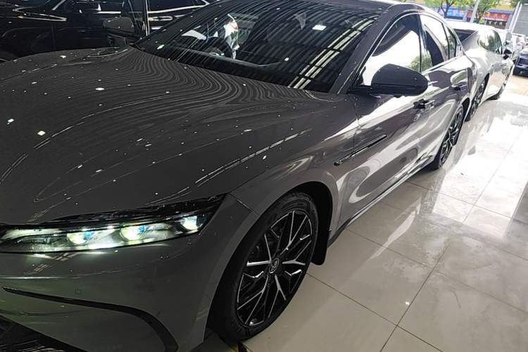 Used BYD Han 2025 DM-i 125KM Prestige Model Guazi used car, China used car export, Used car for sale, Used cars, Cheapest cars for sale