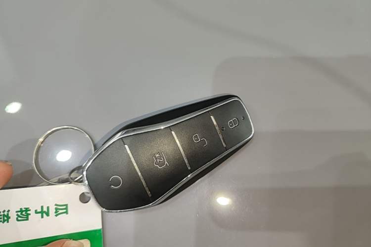 Used BYD Han 2025 Model EV Intelligent Driving Edition 635KM LiDAR Flagship Vehicle Key