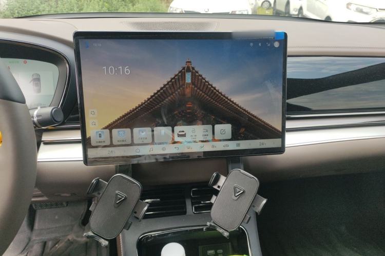 Used BYD Han 2025 EV Intelligent Driving Edition 605KM Prestige Model Audio And AC Panel