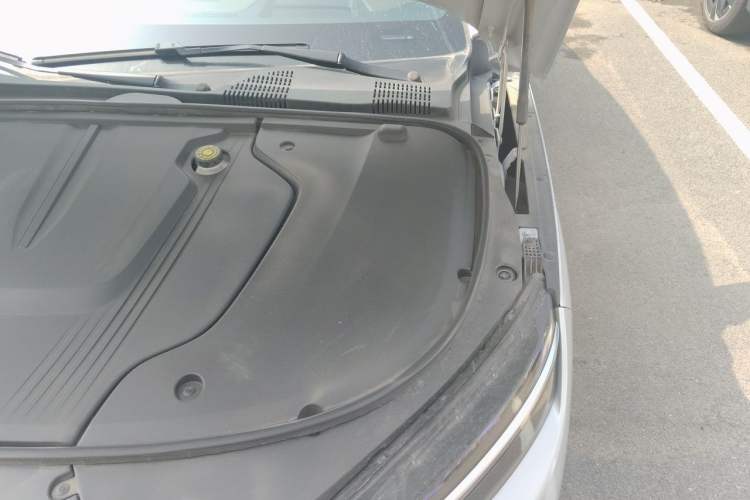Used BYD Han 2025 EV 605KM Prestige Model Engine Bay Left