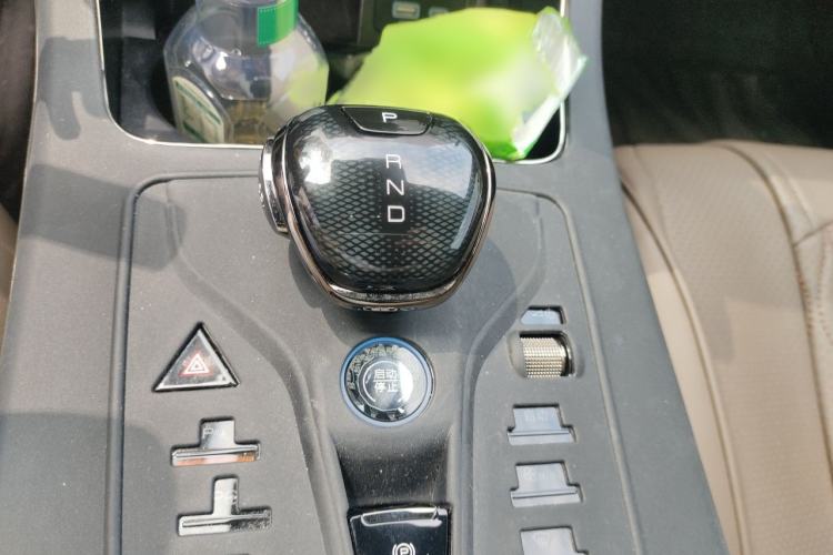 Used BYD Han 2025 EV Intelligent Driving Edition 605KM Prestige Model Gear Lever