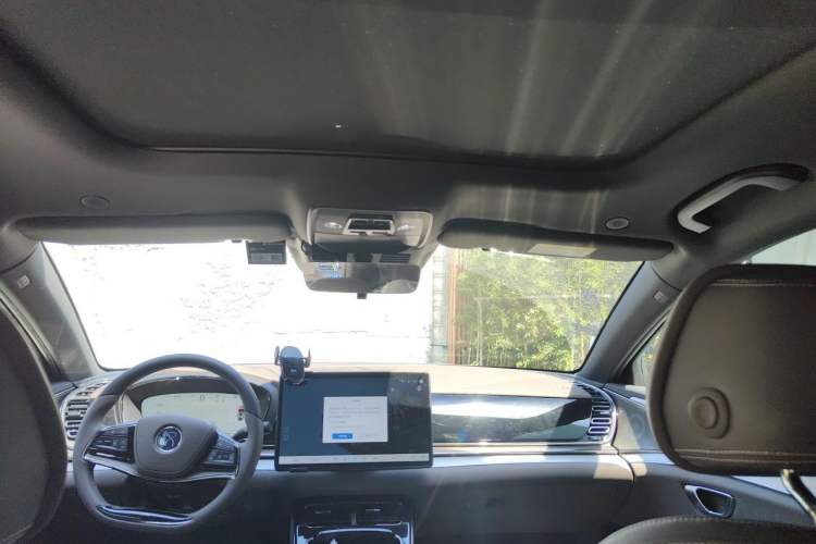 Used BYD Han 2025 DM-i 125KM Elite Model Headliner