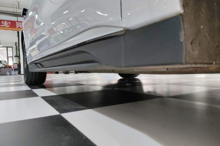 Used BYD Han 2025 DM-i 125KM Elite Model Right Side Sill