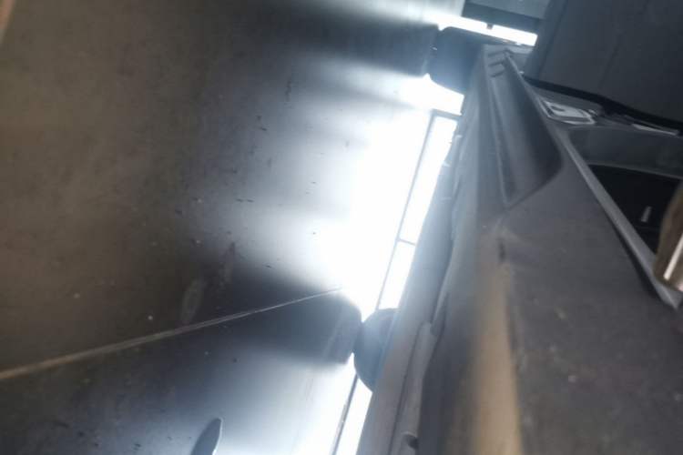 Used BYD Han 2025 DM-i 125KM Prestige Model Right Side Sill