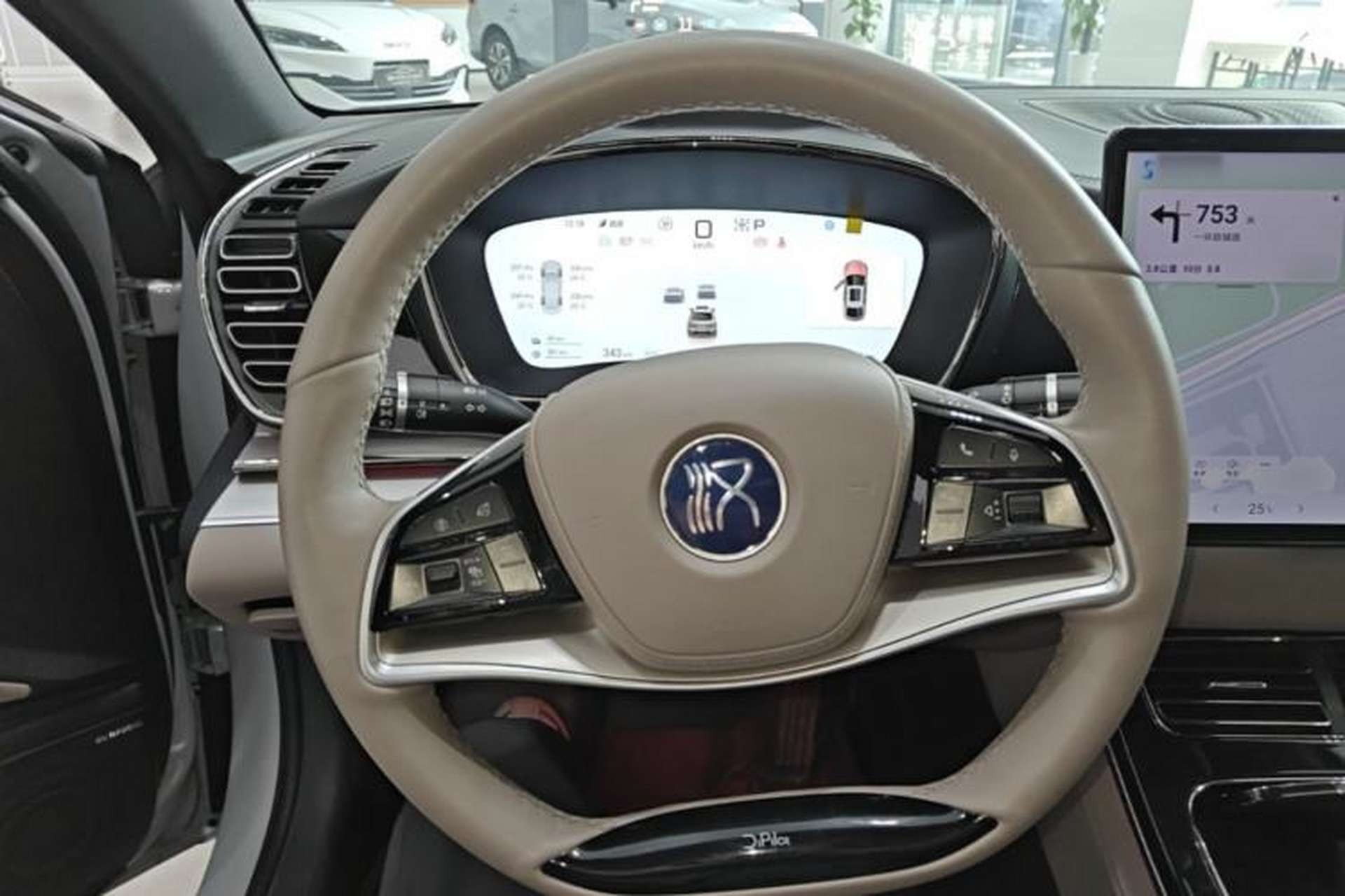 Used BYD Han 2025 DM-i 125KM Prestige Model Steering Wheel