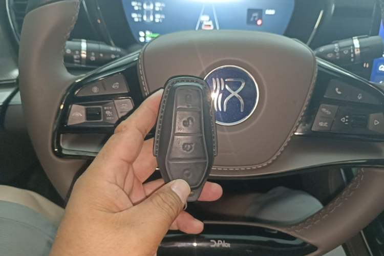 Used BYD Han 2025 DM-i 125KM Comfort Model Vehicle Key