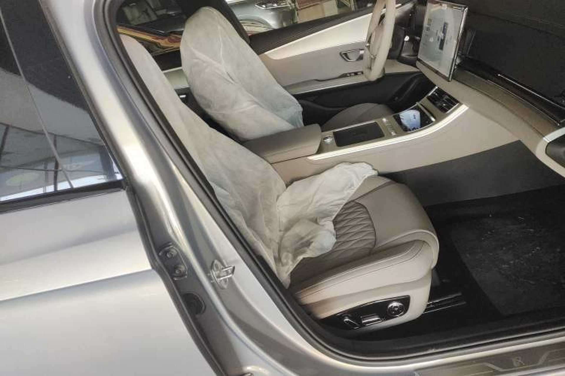 Used BYD Han 2025 Model EV Intelligent Driving Edition 635KM LiDAR Flagship Right Front Seat