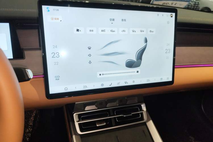 Used BYD Han L 2025 EV 701 km LiDAR Flagship Edition Audio And AC Panel