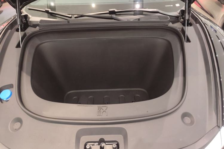 Used BYD Han L 2025 EV 701 km LiDAR Flagship Edition Engine Bay