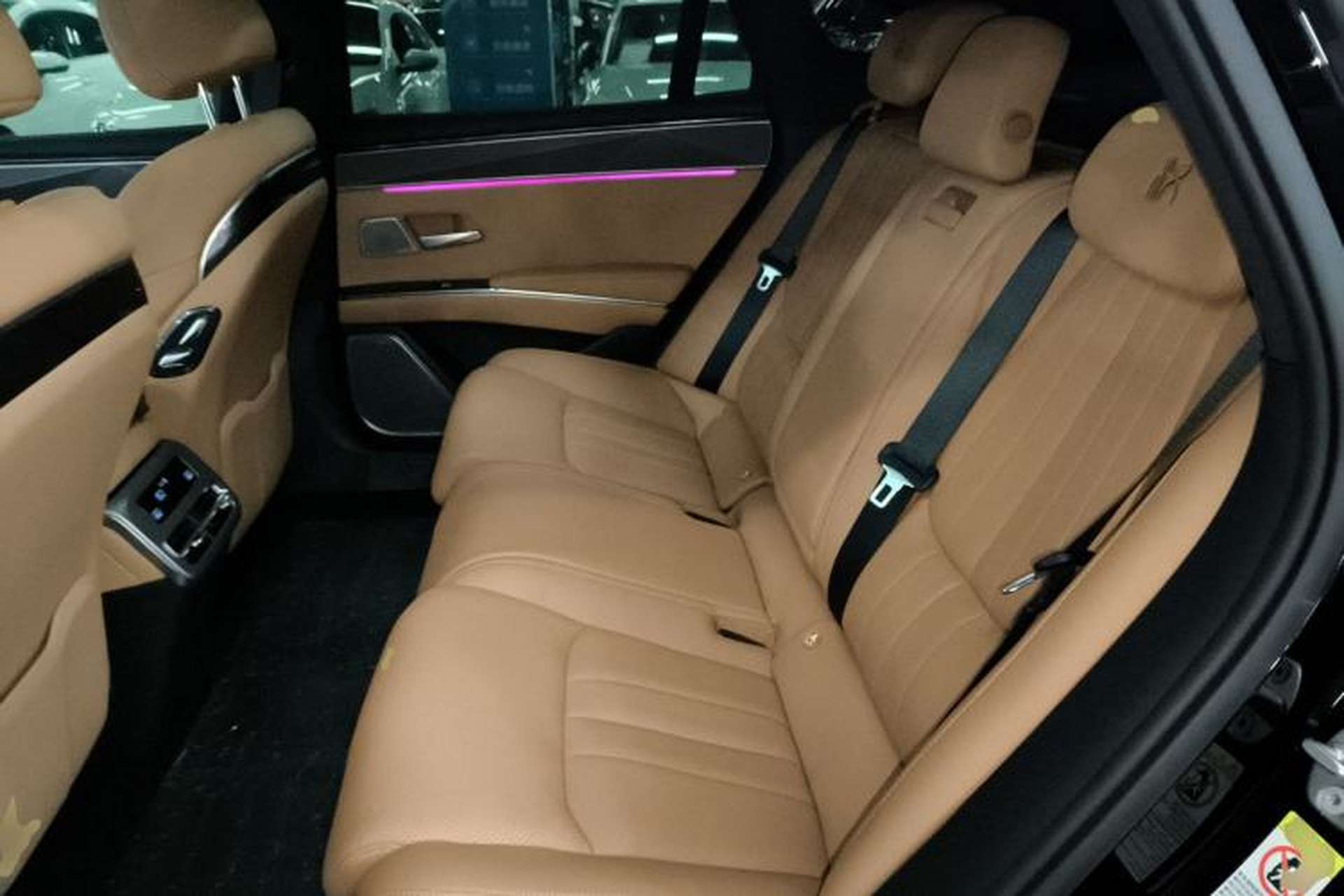 Used BYD Han L 2025 EV 701 km LiDAR Flagship Edition Left Rear Seat