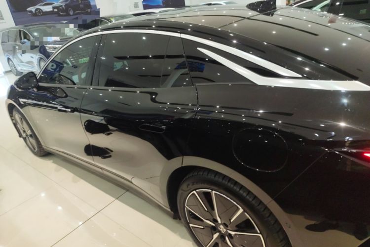 Used BYD Han L 2025 EV 701 km LiDAR Flagship Edition Left Side