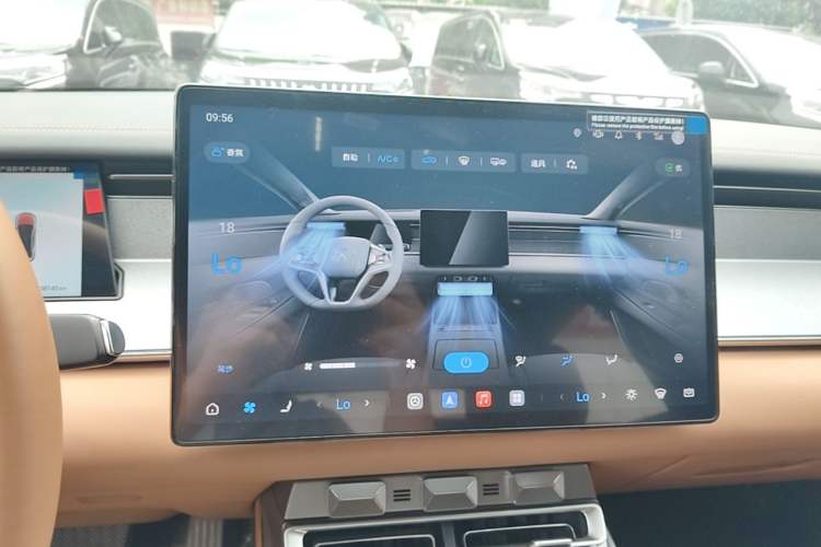 Used BYD Han L 2025 EV 701KM LiDAR Deluxe Edition Audio And AC Panel