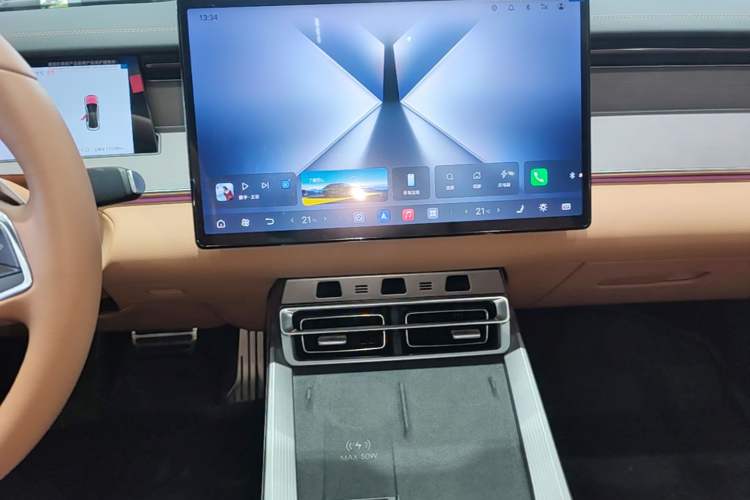 Used BYD Han L 2025 EV Four-Wheel Drive LiDAR Flagship Model Audio And AC Panel