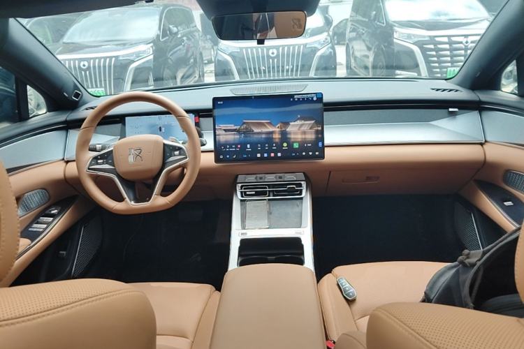 Used BYD Han L 2025 EV 701KM LiDAR Deluxe Edition Center Console