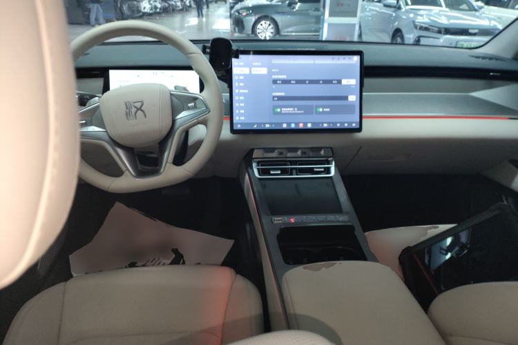 Used BYD Han L 2025 DM-i 200KM LiDAR Luxury Model Center Console