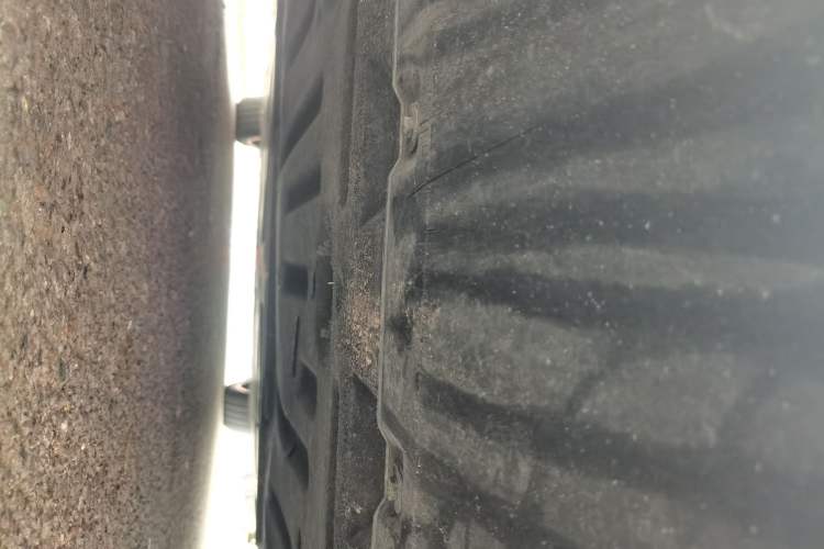 Used BYD Han L 2025 EV 701KM LiDAR Deluxe Edition Chassis Front