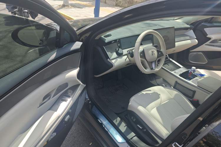 Used BYD Han L 2025 EV 701KM LiDAR Deluxe Edition Driver Seat