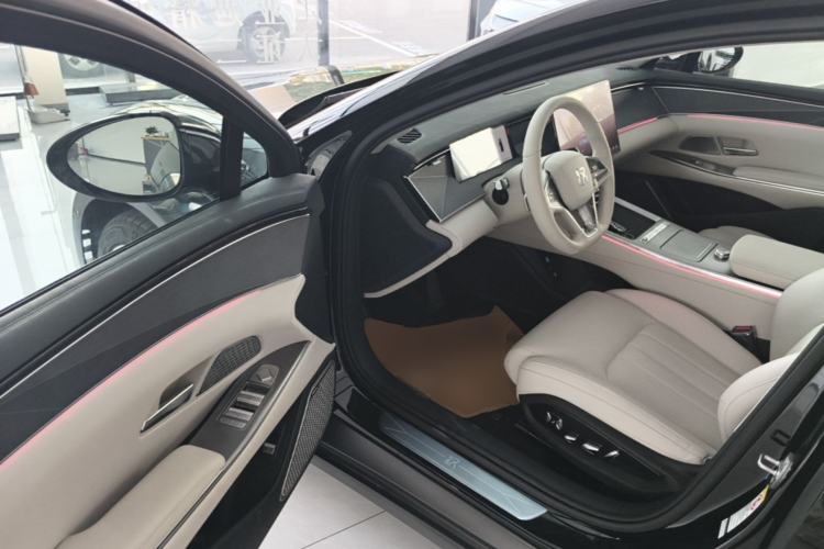 Used BYD Han L 2025 DM-i 200km LiDAR Flagship Model Driver Seat