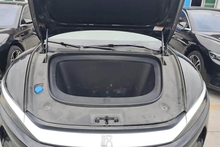 Used BYD Han L 2025 EV 701KM LiDAR Deluxe Edition Engine Bay