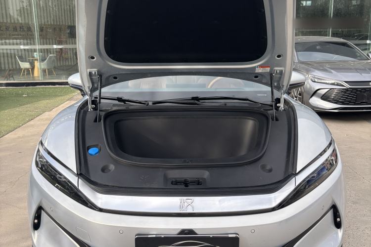 Used BYD Han L 2025 EV Four-Wheel Drive LiDAR Flagship Model Engine Bay