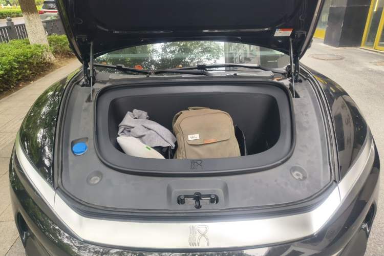 Used BYD Han L 2025 EV 701 km LiDAR Flagship Edition Engine Bay