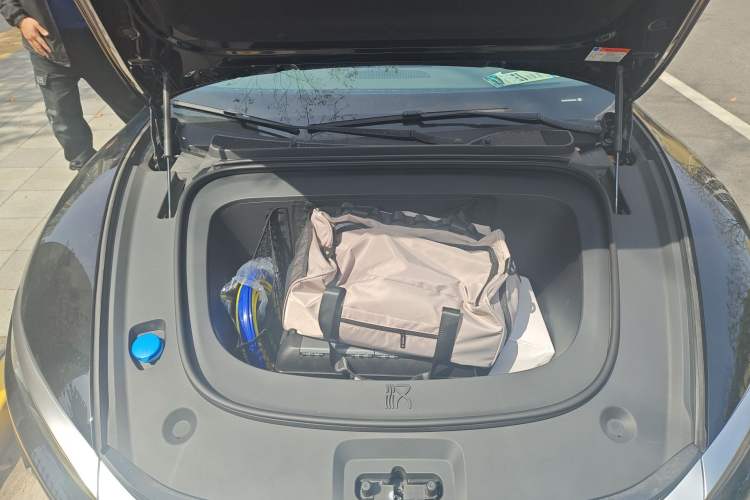 Used BYD Han L 2025 EV 701KM LiDAR Deluxe Edition Engine Bay