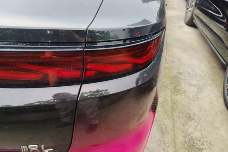Used BYD Han L 2025 EV Four-Wheel Drive LiDAR Flagship Model Exterior 3