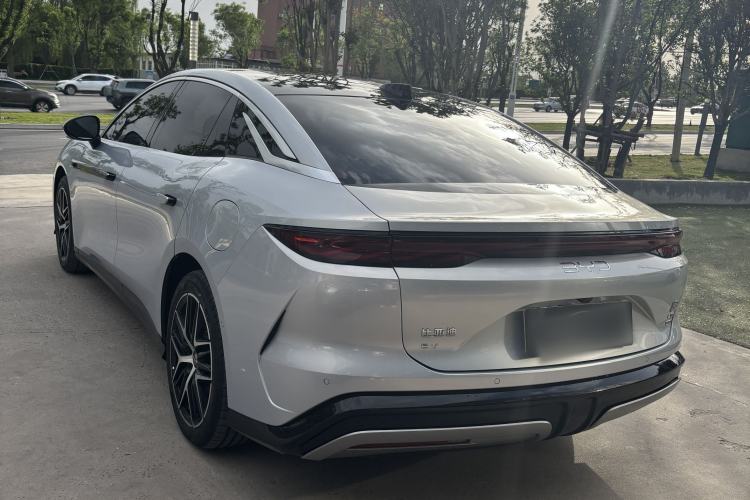 Used BYD Han L 2025 EV Four-Wheel Drive LiDAR Flagship Model Exterior 3