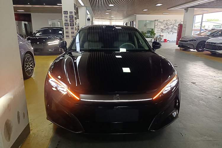Used BYD Han L 2025 DM-i 200KM LiDAR Luxury Model Front