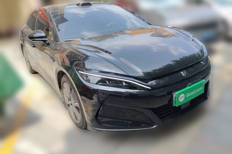 Used BYD Han L 2025 DM-i 200KM LiDAR Luxury Model Front Right 45 Deg