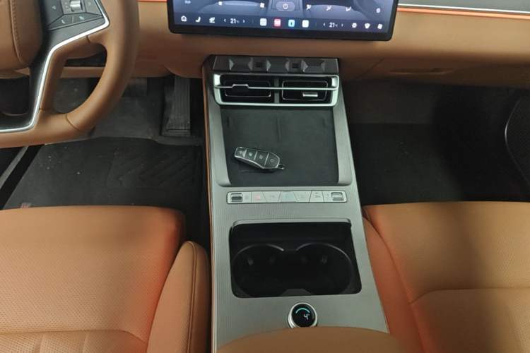 Used BYD Han L 2025 DM-i 200km LiDAR Flagship Model Gear Lever