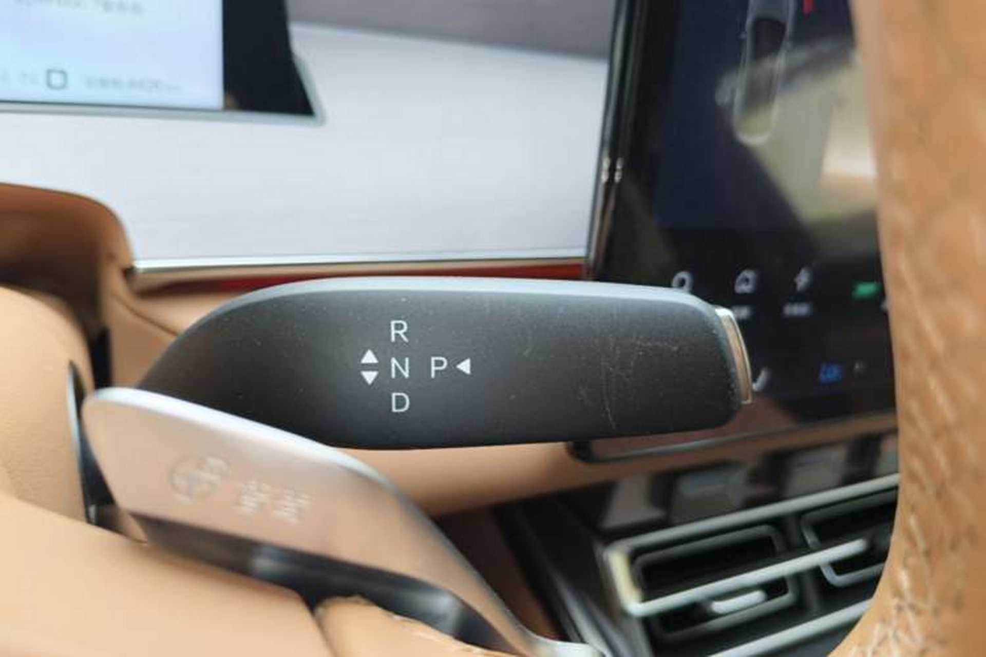 Used BYD Han L 2025 EV Four-Wheel Drive LiDAR Flagship Model Gear Lever