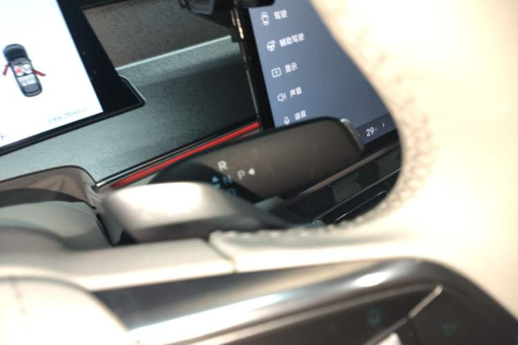 Used BYD Han L 2025 DM-i 200KM LiDAR Luxury Model Gear Lever