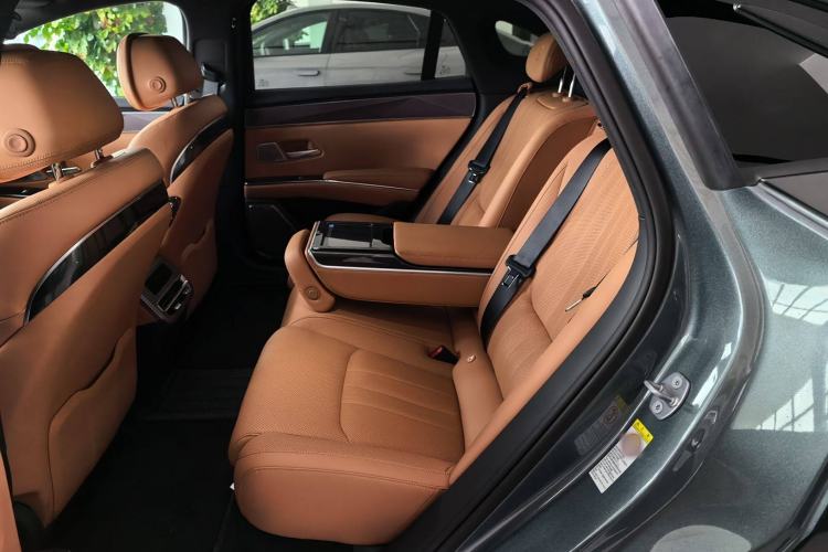 Used BYD Han L 2025 DM-p Four-Wheel-Drive LiDAR Flagship Model Interior 1