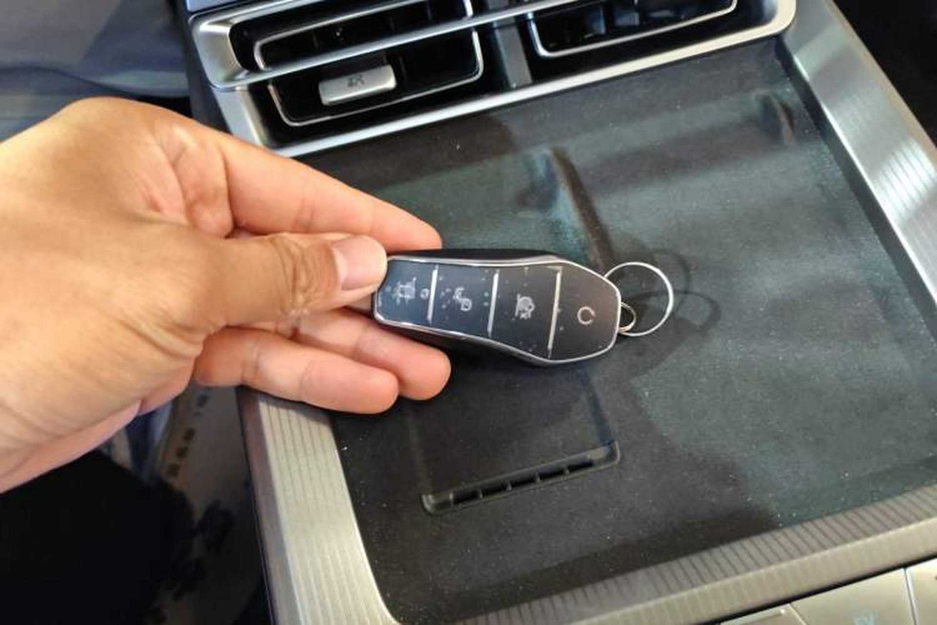 Used BYD Han L 2025 DM-i 200km LiDAR Flagship Model Interior 1